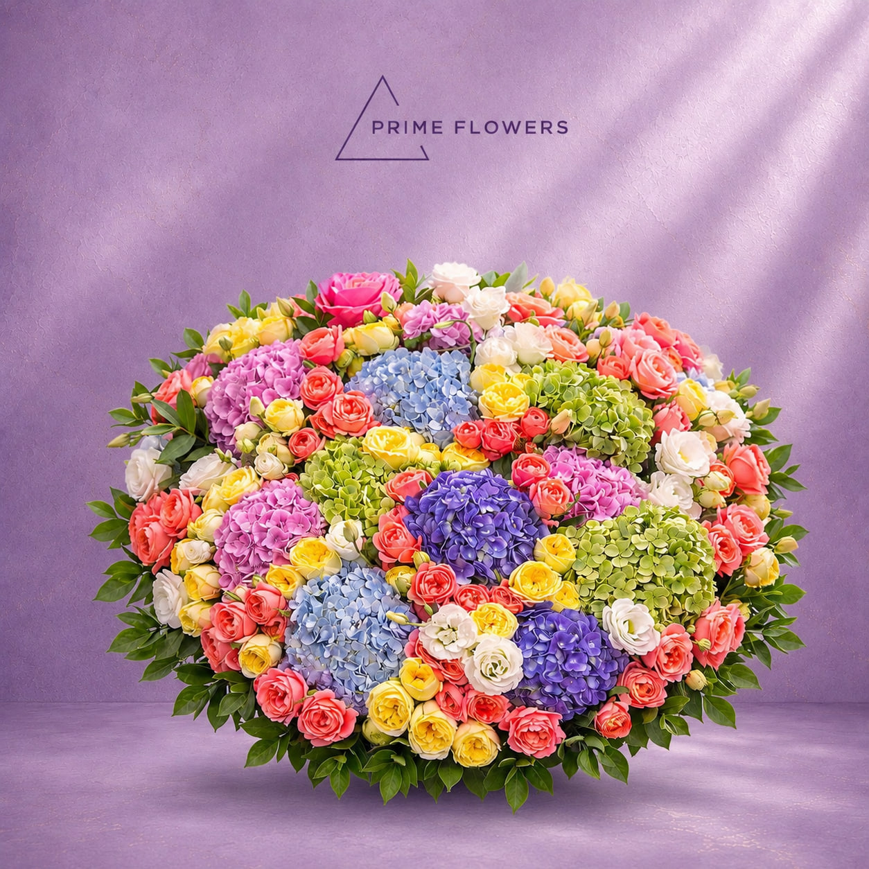 Mix Hydrangea Roses 59 букет из разноцветных гортензий, роз и кустовых роз | Prime Flowers Ташкент